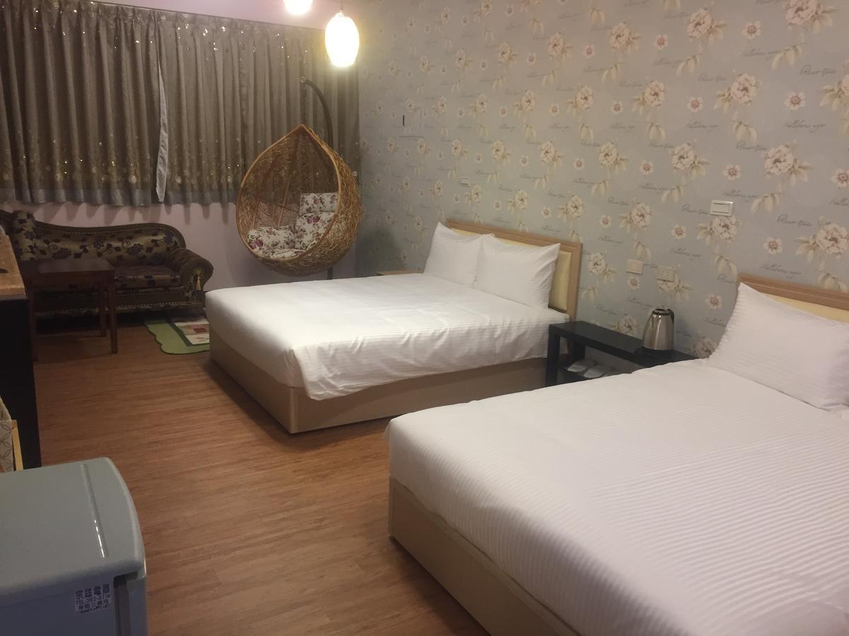 高雄 旅人小棧六合館酒店 外观 照片