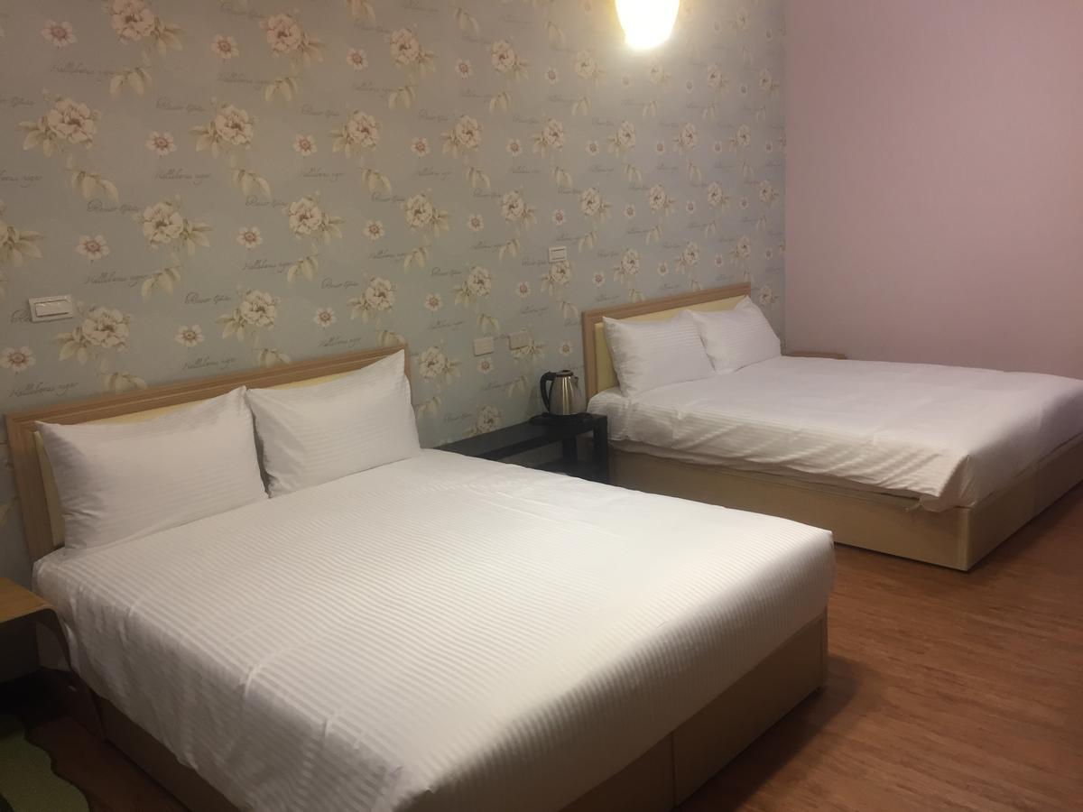 高雄 旅人小棧六合館酒店 外观 照片