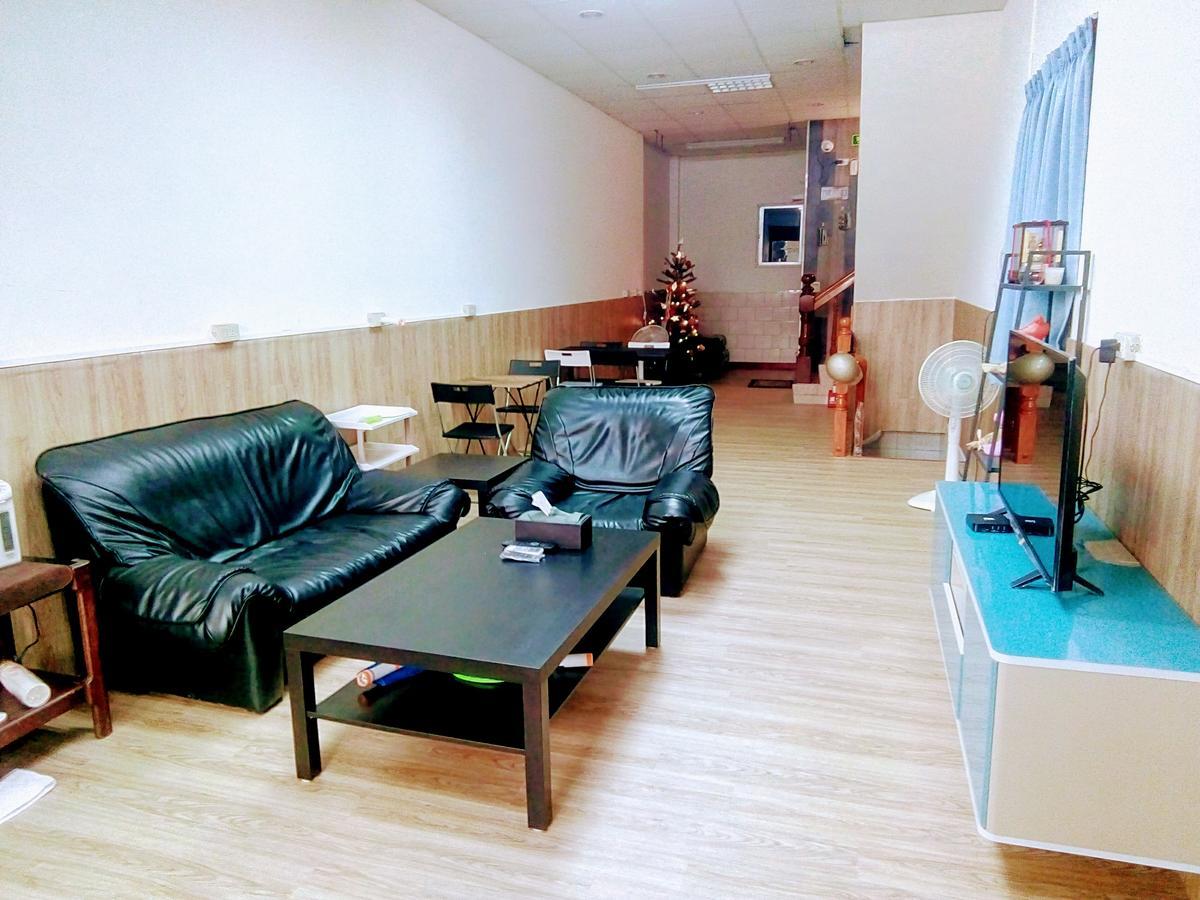 高雄 旅人小棧六合館酒店 外观 照片
